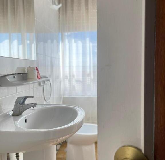 پانسیون Hostal El Botero