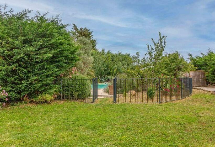 ペンション Le Mas Rose