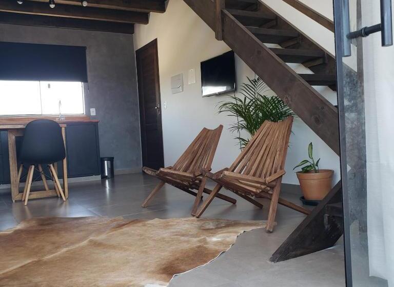 بنسيون The Guest House Hostel