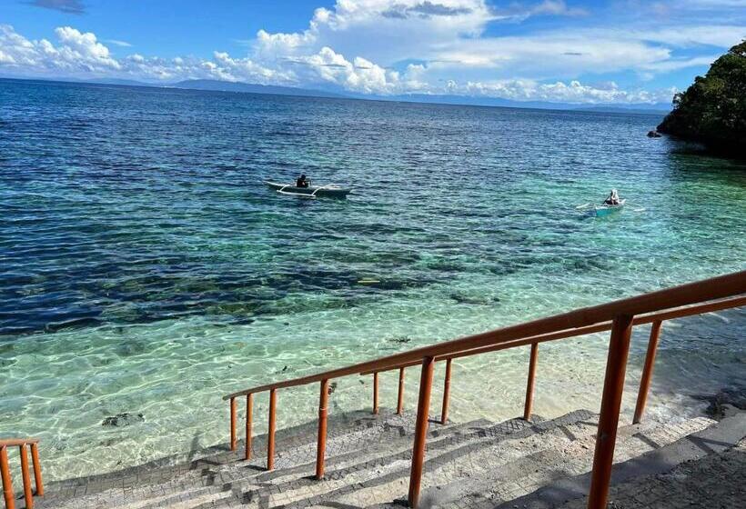 Курорт Scott Camotes Beach House