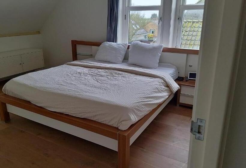 تختخواب و صبحانه L Appel Studio Near Amsterdam