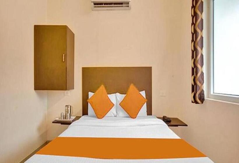 هتل Fabexpress Joel Inn   Nr St Thomas Mount Church & Grand Mall & Phoenix Marketcity Chennai