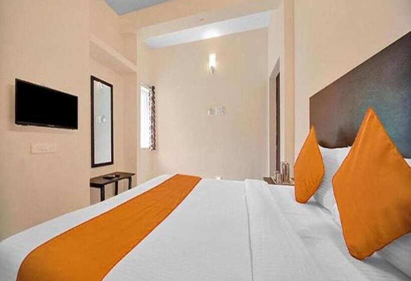 هتل Fabexpress Joel Inn   Nr St Thomas Mount Church & Grand Mall & Phoenix Marketcity Chennai