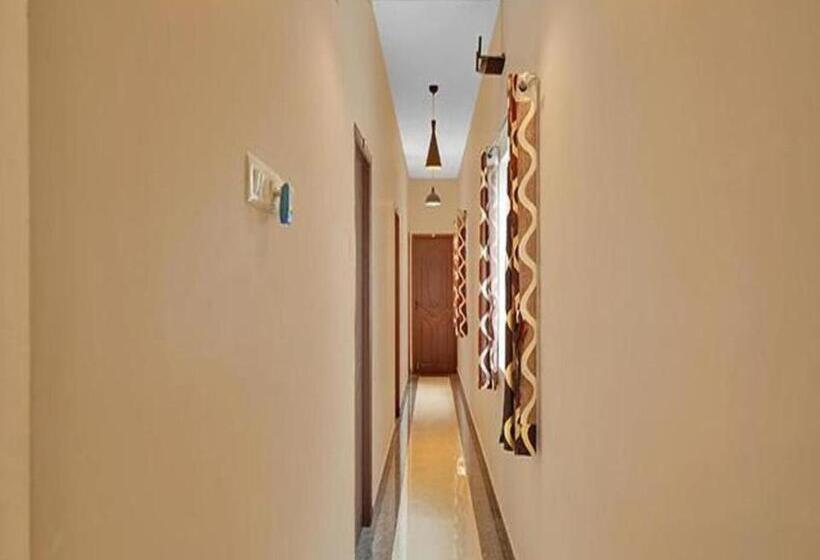 هتل Fabexpress Joel Inn   Nr St Thomas Mount Church & Grand Mall & Phoenix Marketcity Chennai