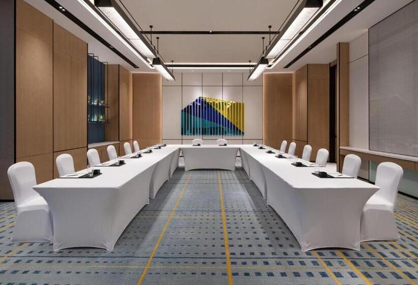 هتل Fairfield By Marriott Xi An Chanba