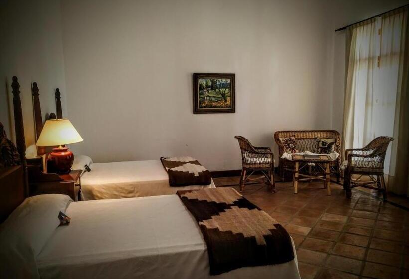 هتل Finca El Recreo