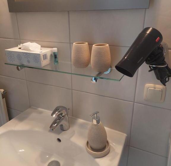 هتل & Gastro Adler Gmbh