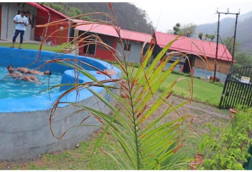 בית מלון כפרי The Jungle View Resort & Restaurant, Bhogpur