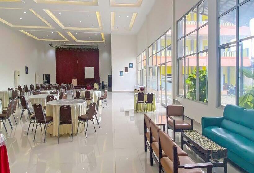 هتل Oyo 91946  Gajah Mada Indah