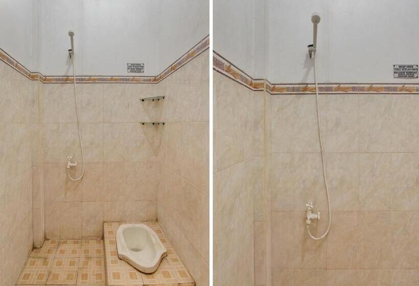 فندق Spot On 91935 Hellena Guesthouse