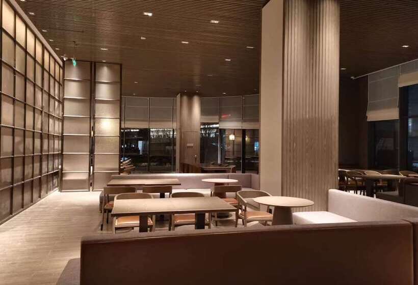 هتل La Quinta By Wyndham Shanxi Xiaohe Xincheng