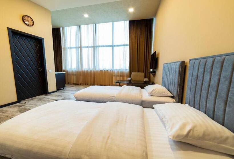 پانسیون B H Y Guesthouse In Yerevan