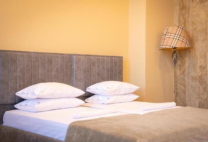 پانسیون B H Y Guesthouse In Yerevan