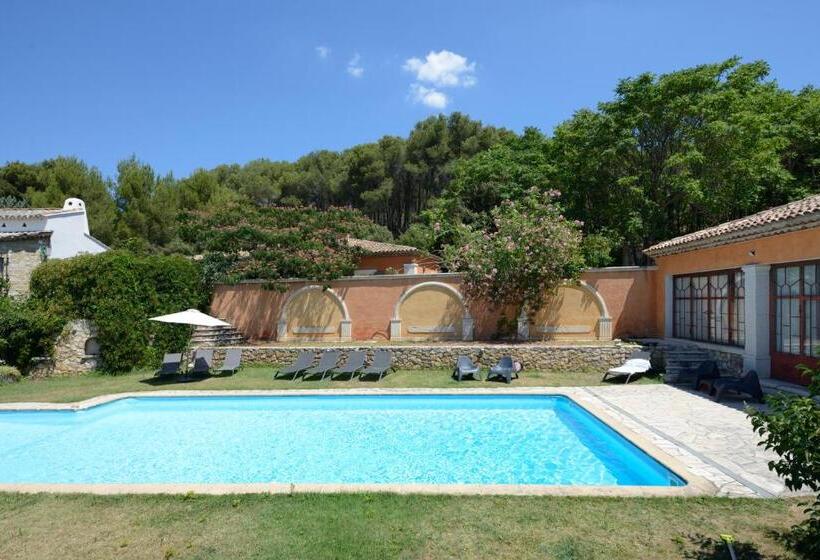پانسیون Port Miou  Coliving  Mas Des Sous Bois