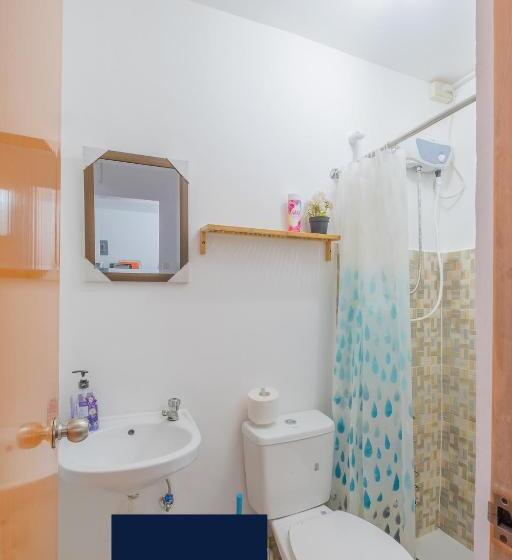 پانسیون Stellka Cheerful 2br Townhouse Near The Beach And City