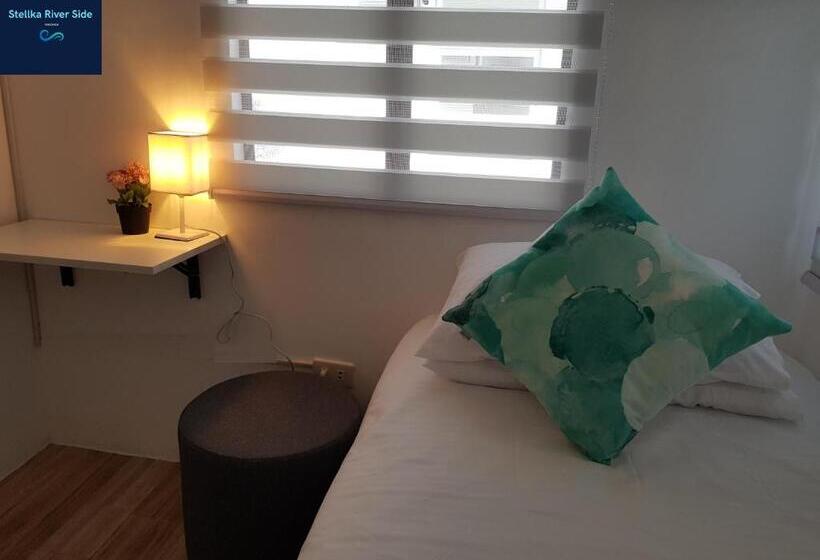 پانسیون Stellka Cheerful 2br Townhouse Near The Beach And City