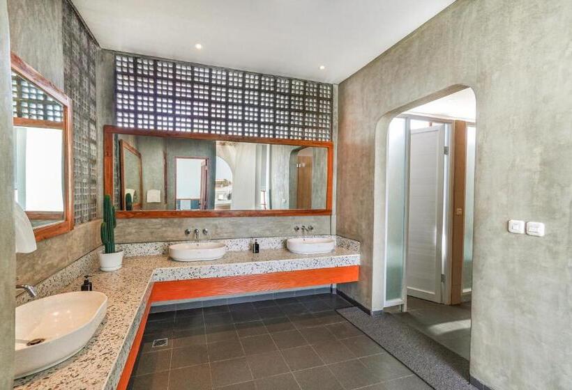 هاستل Roomates Surf Camp Canggu By Ini Vie Hospitality