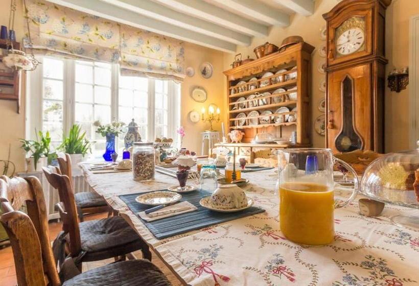 住宿加早餐  La Maison Bleue