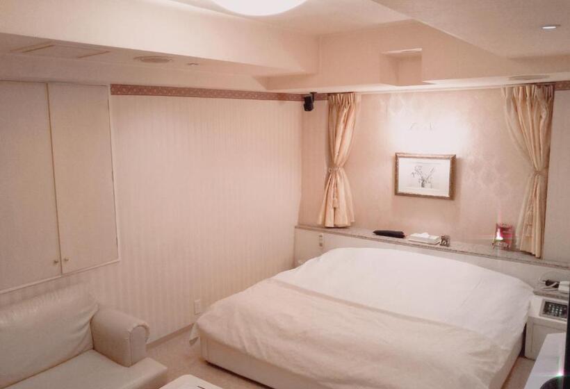 هتل starresort i