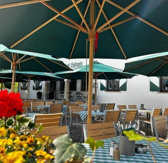 בית מלון כפרי Brauereigasthof Hofmark