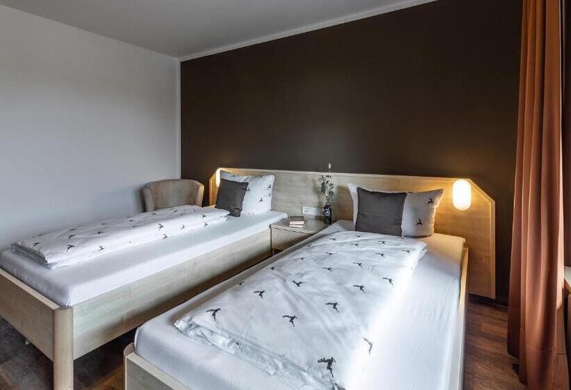 בית מלון כפרי Brauereigasthof Hofmark