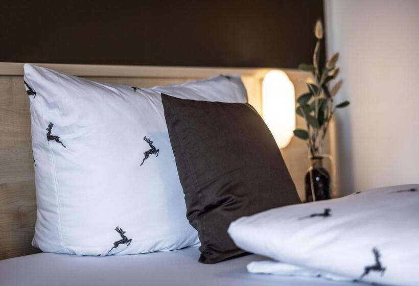 בית מלון כפרי Brauereigasthof Hofmark