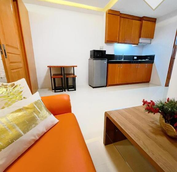 هتل Gtc Apartelle