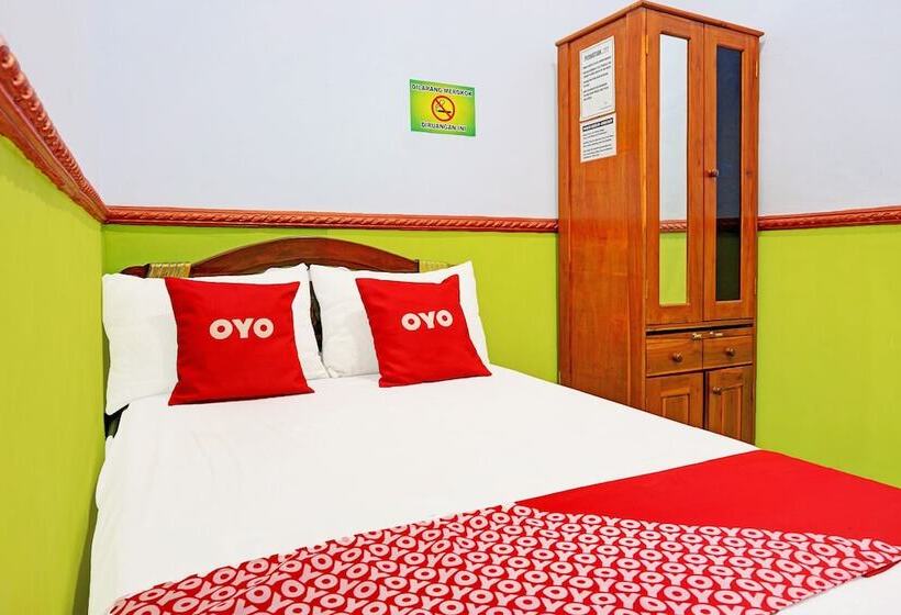هتل Oyo 91928 Noril Haromain Homestay Syariah