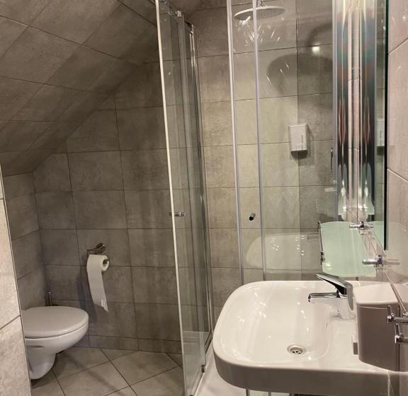 هتل Restauracja Zacisze Leśne Noclegi