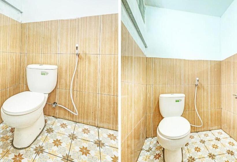 هتل Spot On 91916 Joglo Doyong Homestay Syariah