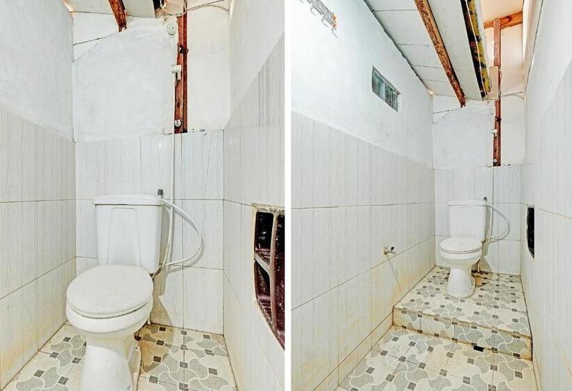 هتل Spot On 91916 Joglo Doyong Homestay Syariah
