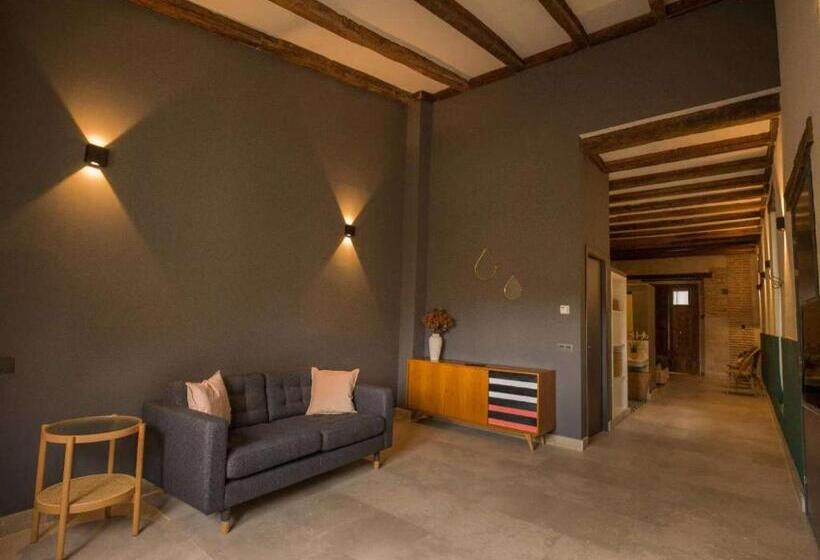پانسیون Casa De Los Mendoza   Casa Solariega En El Casco Histórico