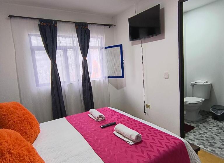 پانسیون Hostal Villa Del Sol