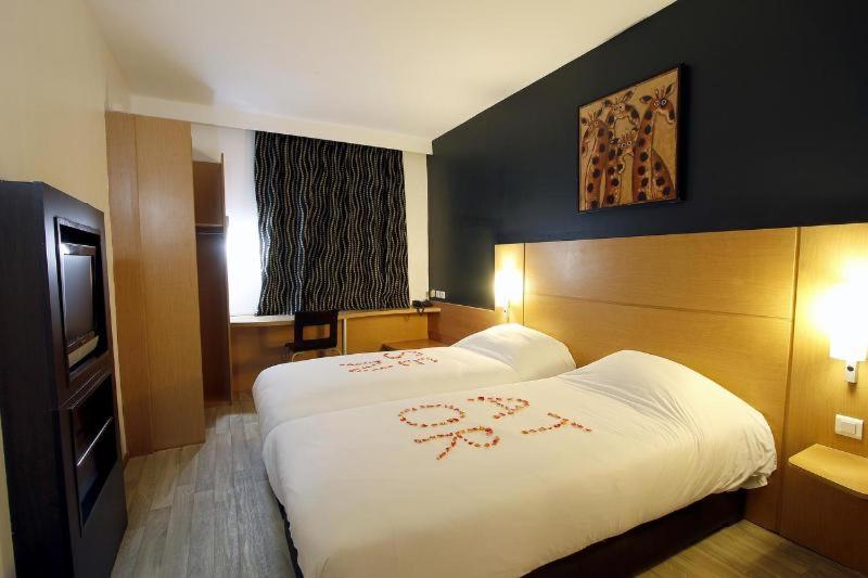 منتجع Hôtel Fnideq Senator