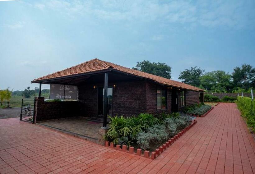 Akay Resort & Villa