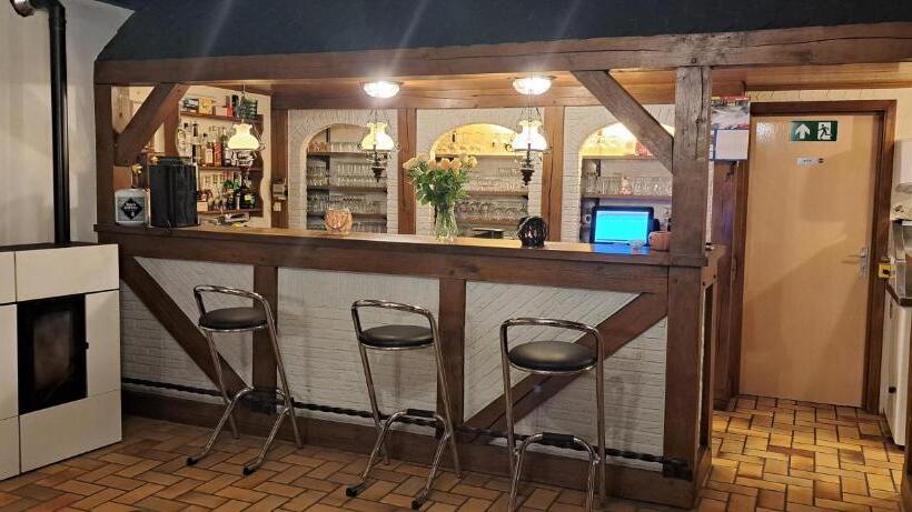 فندق صغير Dikke Vriend , Herberg & Taverne