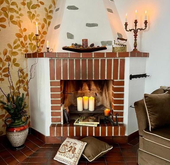 Bed and Breakfast Casa Ema Austria