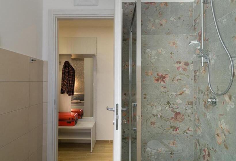 تختخواب و صبحانه Casa Memi
