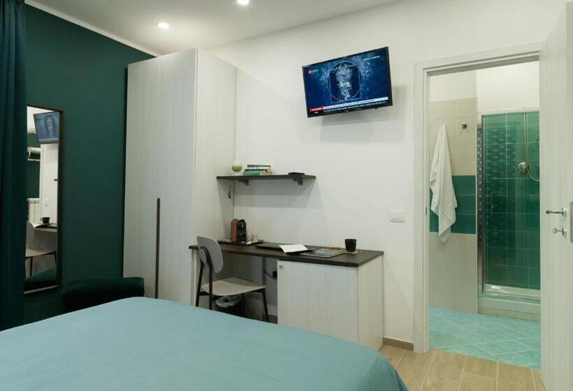 تختخواب و صبحانه Casa Memi