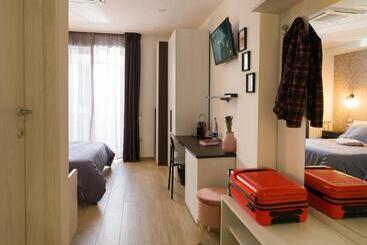 تختخواب و صبحانه Casa Memi