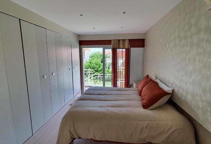 تختخواب و صبحانه Chambre Balnéo à Chaumont