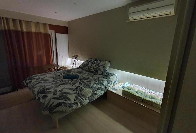 تختخواب و صبحانه Chambre Balnéo à Chaumont