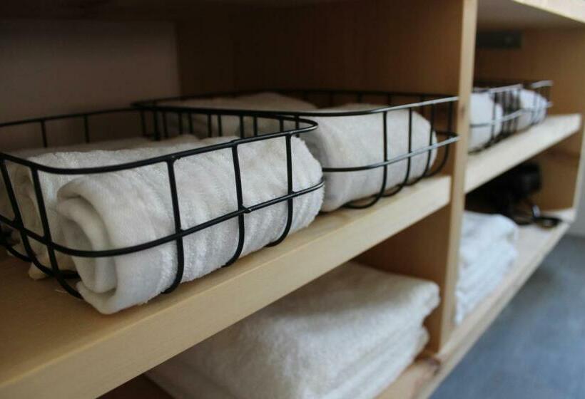 ベッドアンドブレックファースト Paclera79