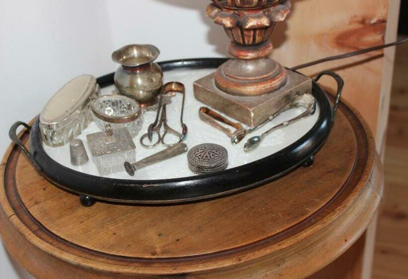 ベッドアンドブレックファースト Paclera79