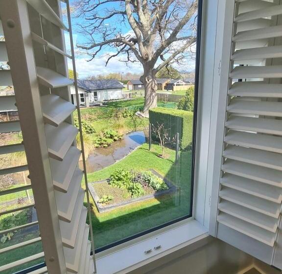 مبيت وإفطار The Greytown Loft