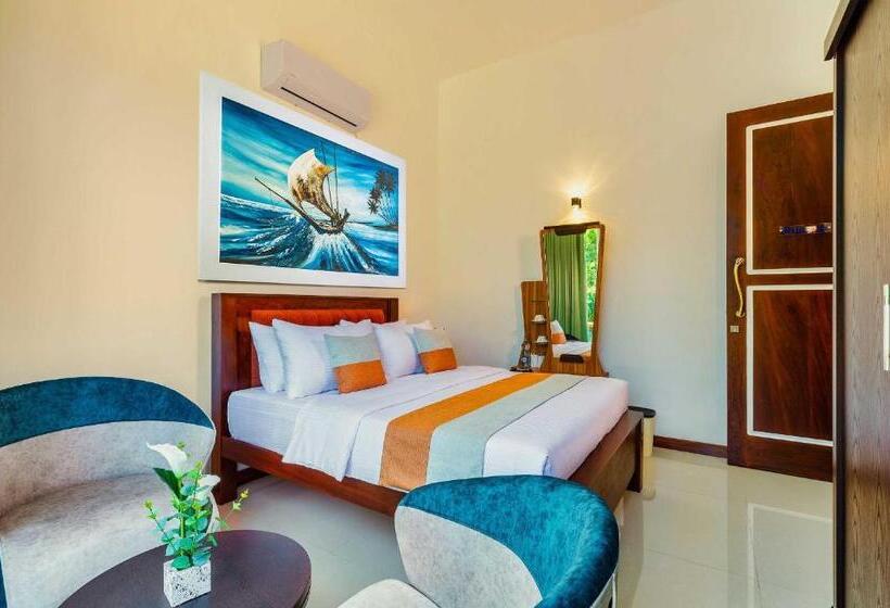تختخواب و صبحانه The Palace By Ocean