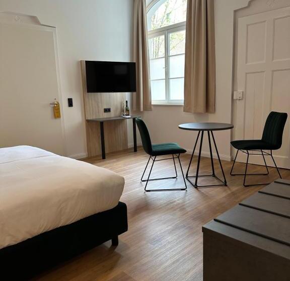 Hopfenhotel Am Adenauerufer