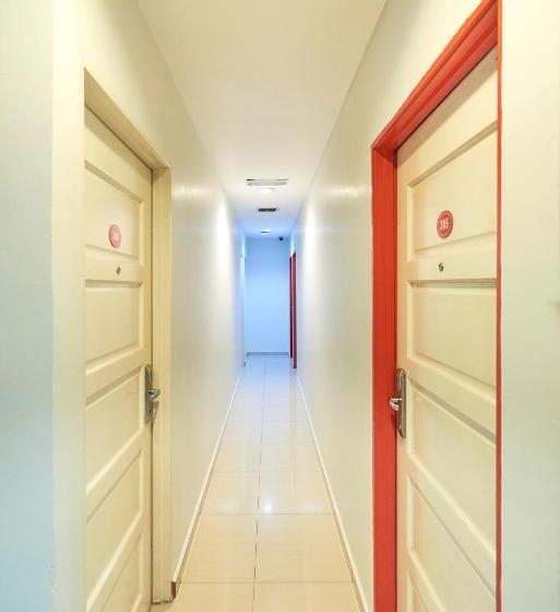 هتل Swing And Pillows At Pj Kd