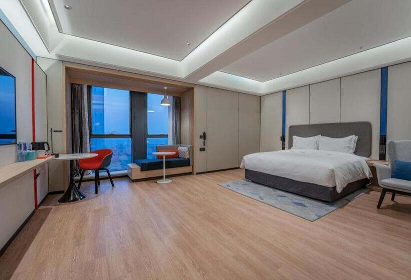 ホテル Holiday Inn Express Qingdao Northern West Coast, An Ihg