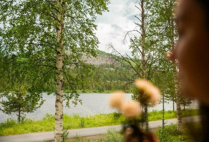 Отель Kuuru Lakeside